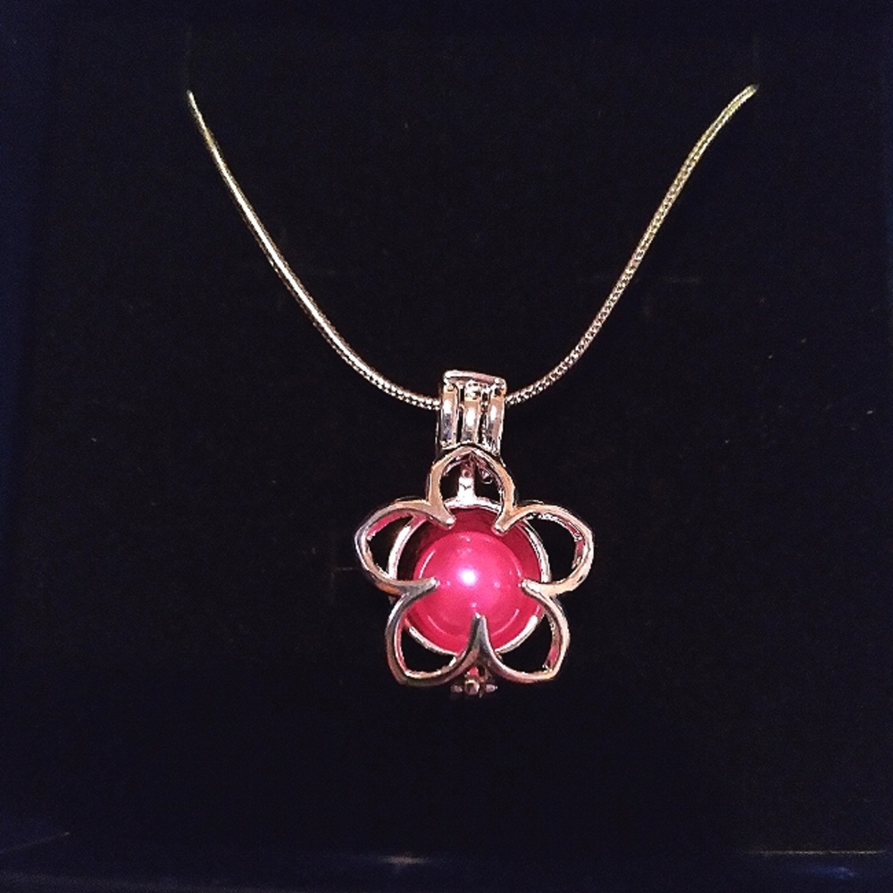 Handmade 925 Sterling Silver Plated Flower Necklace